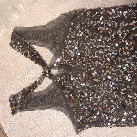 Sequin racer back sheer top - Picture 3 of 3
